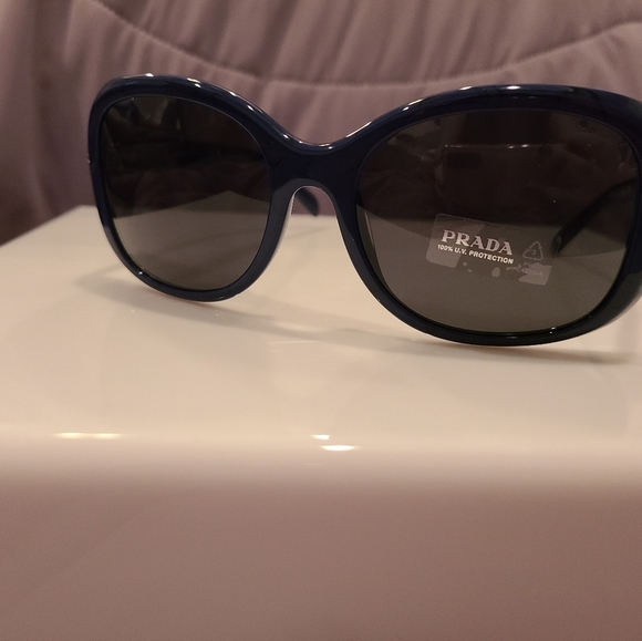 Prada Baltic Marble Sunglasses brand new with box - Picture 2 of 14